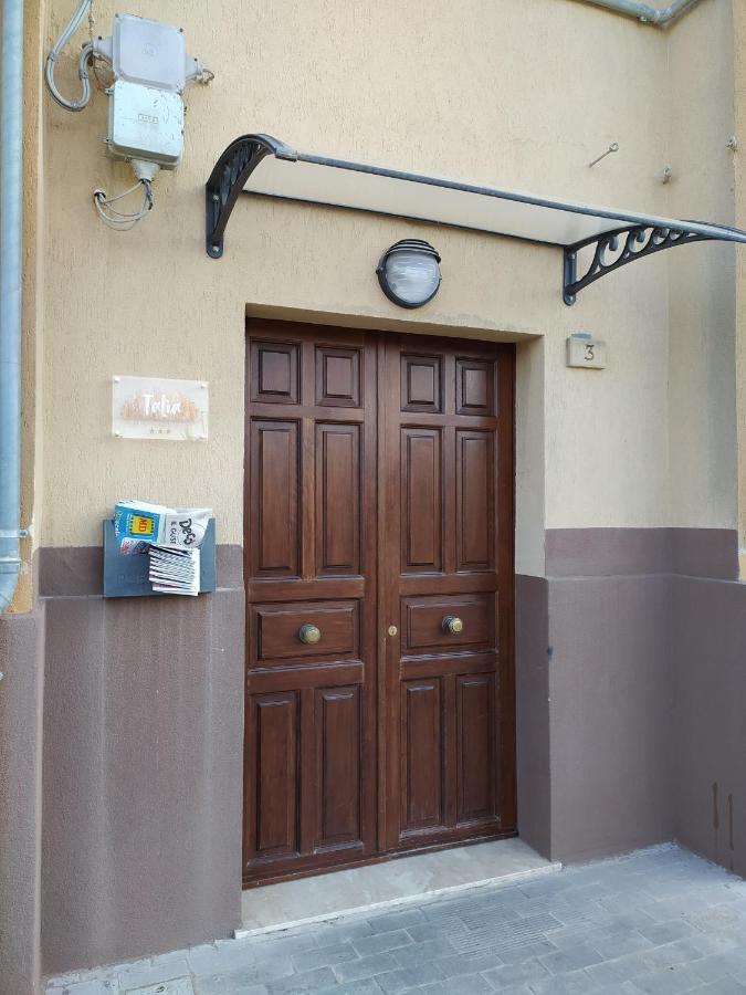 Talia B & B Agira Экстерьер фото